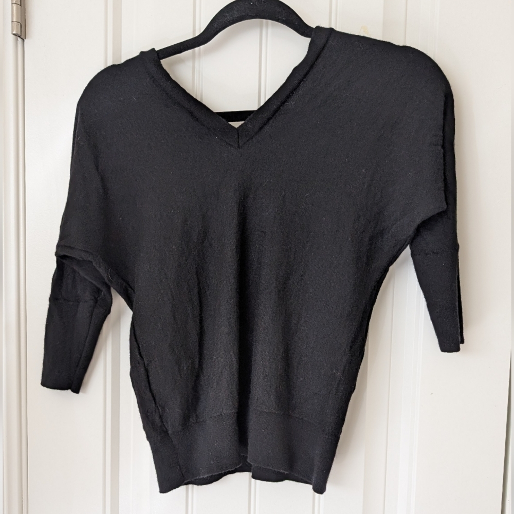 Black Merino Wool Double V Neck Short Sleeve Sweater XS - Picture 5 of 5